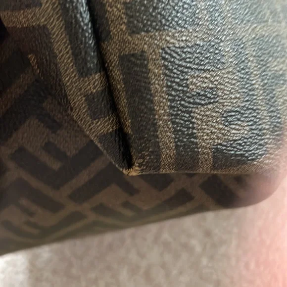 Large Fendi zucca Roll Tote - Picture 4 of 12